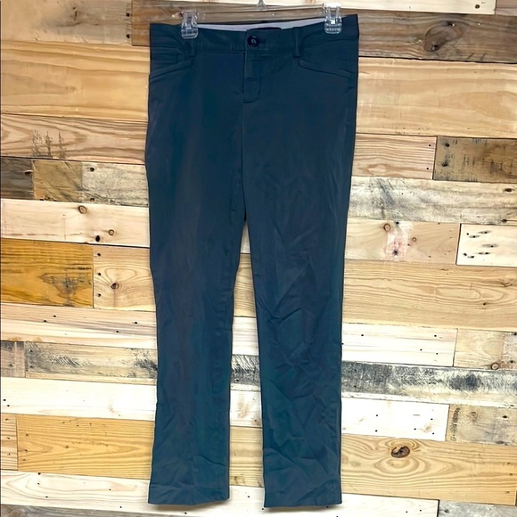 Banana Republic size 2 Gray The Logan Fit Chino Straight Legged Trousers - Picture 1 of 11